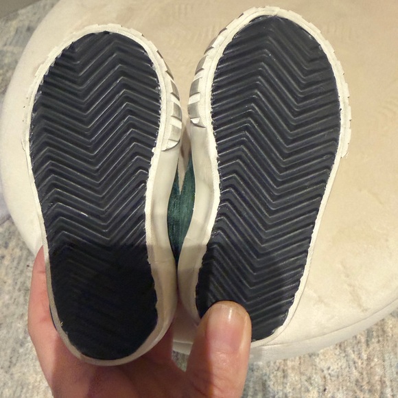 Golden Goose Kids Forest Green Sneakers size 13 little kids - Picture 11 of 16